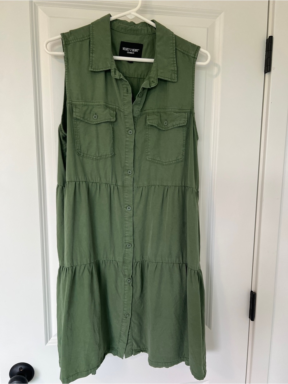 Velvet Heart Green tiered Dress - Medium